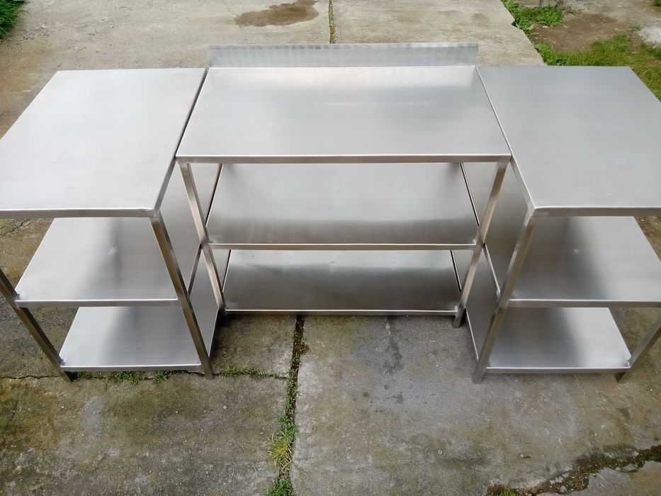 Mobilier inox, mese, spălător etc