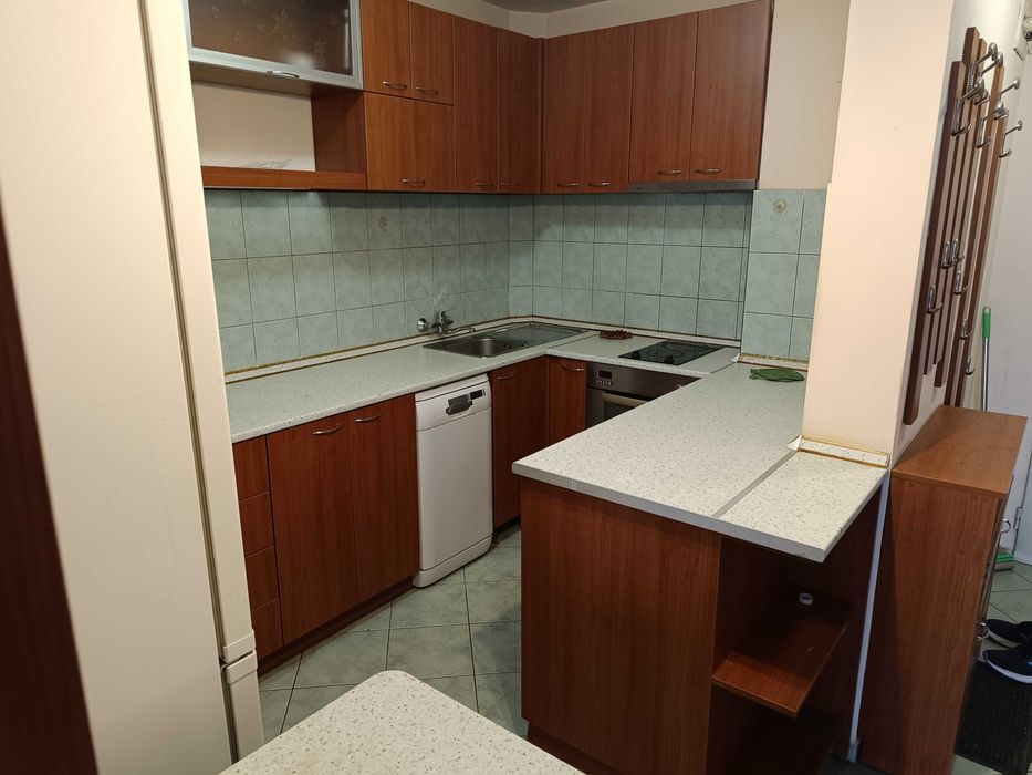 Дава се под наем Тристаен апартамент в София, Стрелбище - 102 кв.м за 650 € - Снимка #15