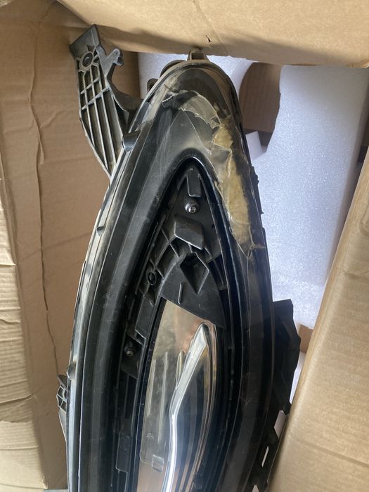 продаю дхо от Hongqi eqm5 водительская сторона