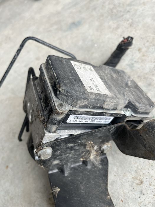 Vand pompa abs Skoda Fabia 2 1.2 benzina 2006-2012