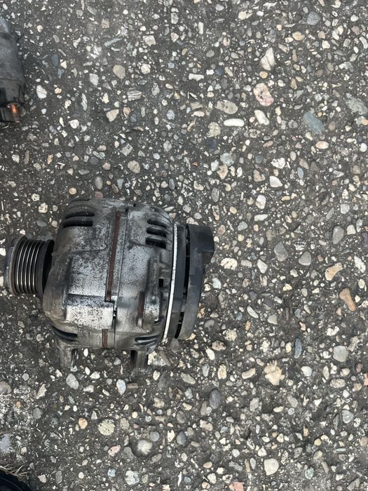 Alternator renault megane 2 1.5 dci!