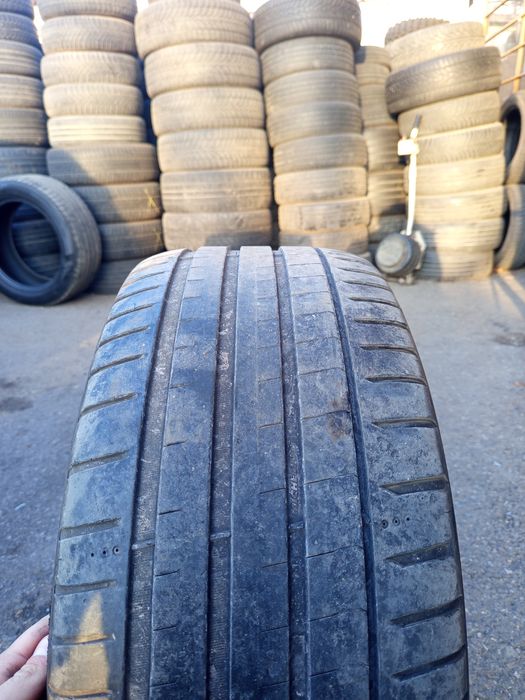 Michelin Pilot Sport 5 245/40/R18