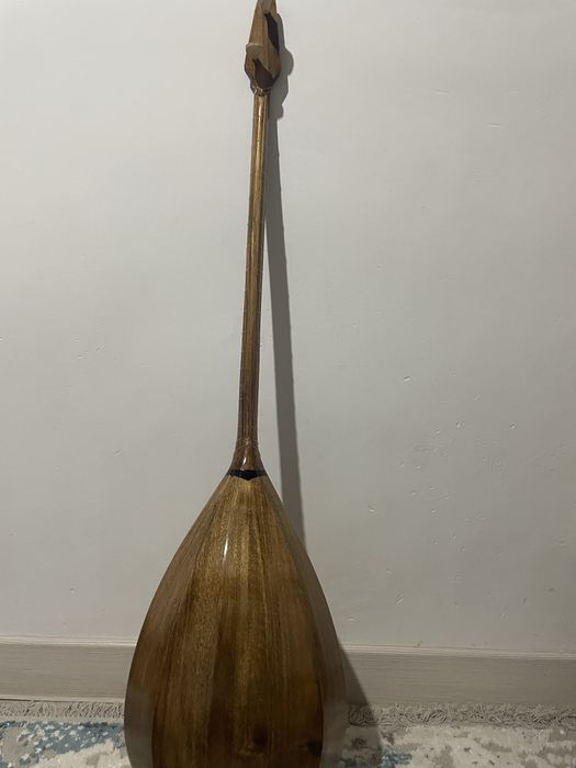 Домбыра чехолымен 2апта усталган