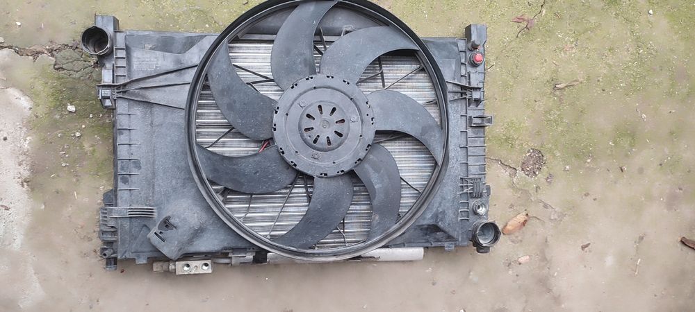 Фарове от W203 facelift c230 compressor