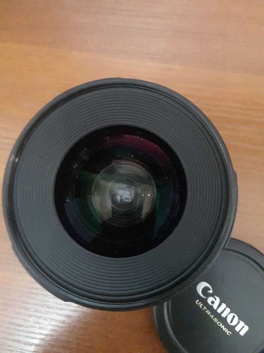 Объектив Кенон 20 мм ультрасоник