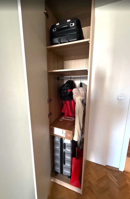 Самостоятелен гардероб 50ш х 60д х 238в