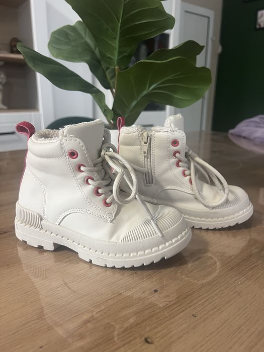 Детски боти за момиче