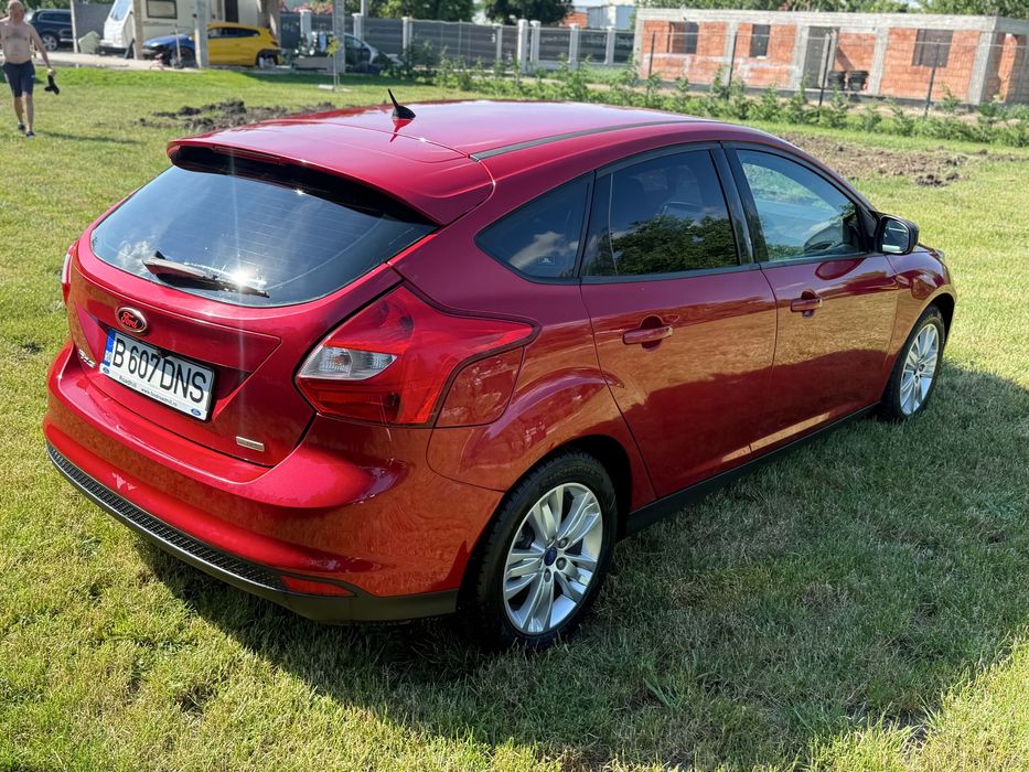 FORD Focus 2012 — imagine 4
