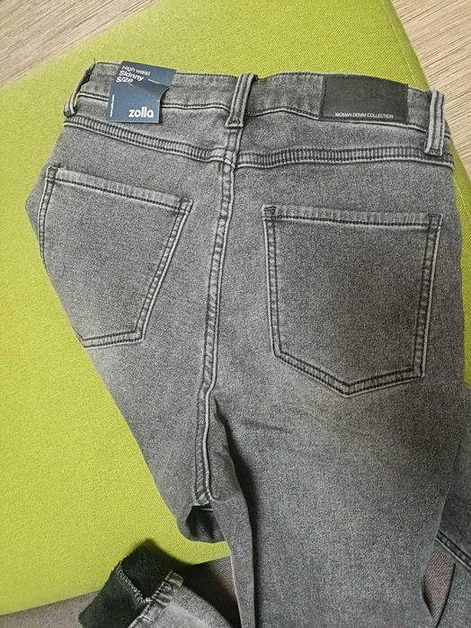 Джинсы утеплённые на девушку 40 р-р