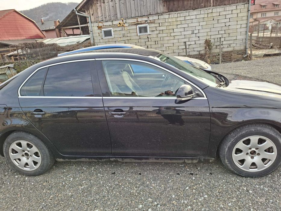 Volkswagen Jetta 2006, 2.0 TDI Sportline