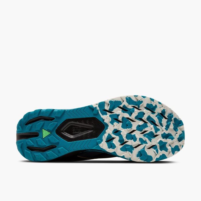 Новые кроссовки BROOKS трэйловые