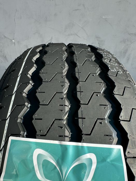 Нови гуми за платформа RAUFFAN VANZAR R6T 195/50R13C 104/101N 1955013C