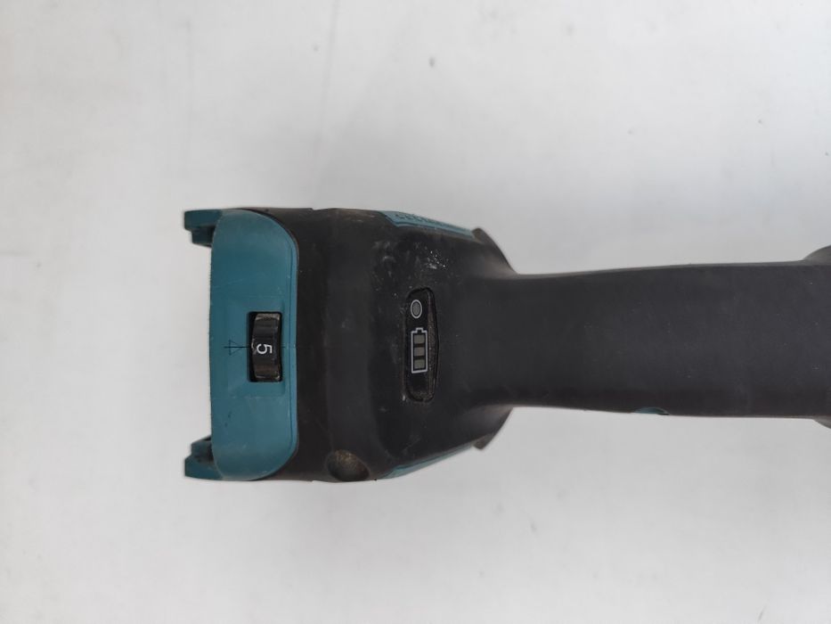 Безчетков акумулаторен ъглошлайф Макита Makita DGA511 регулиране на  обороти