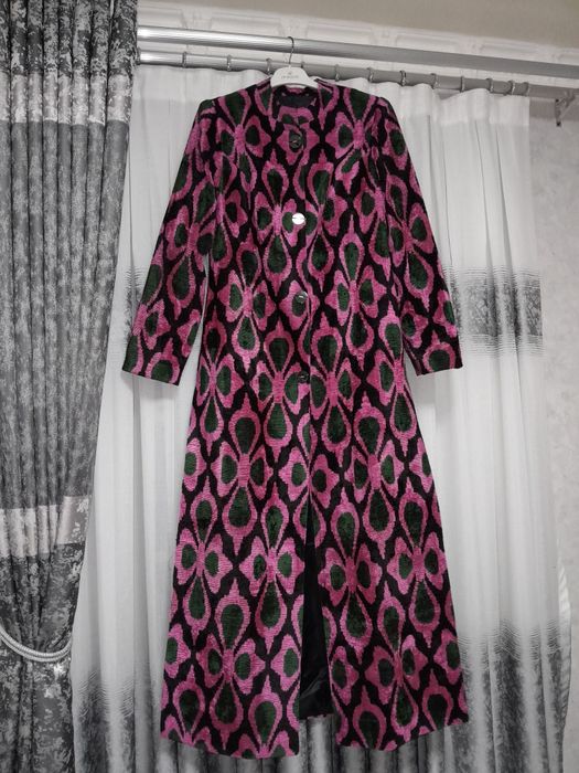 Адрас нусха устги кийим сотилади