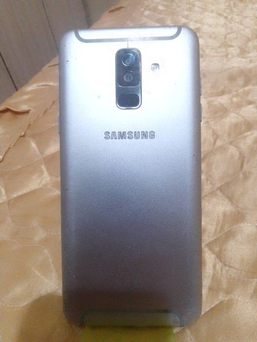 Samsung galaxy a6+