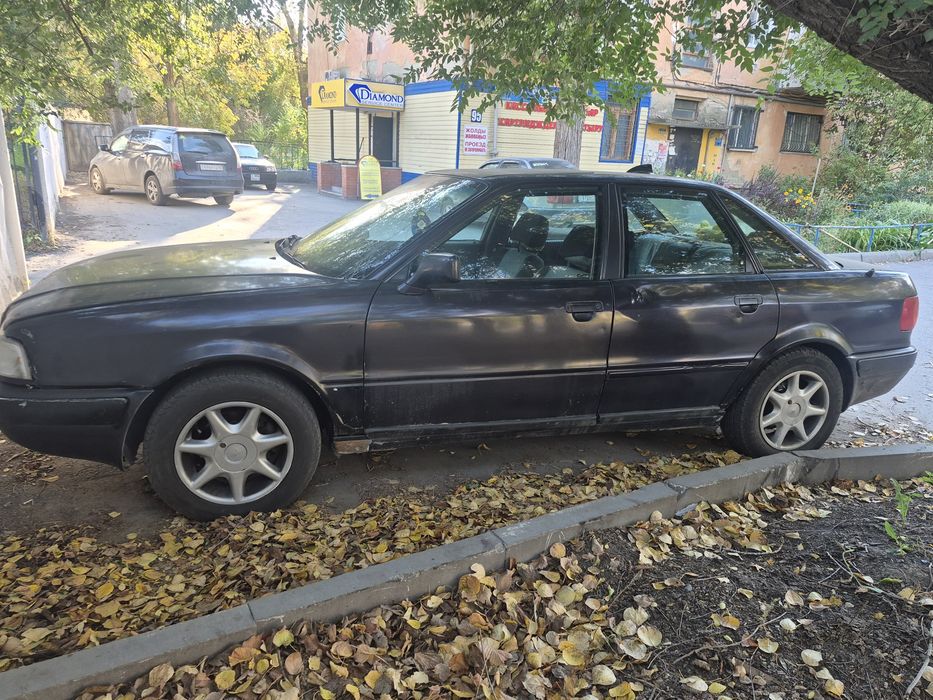 Продам Ауди 80 б4