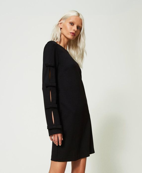Рокля Twinset с панделки XL,плат вискозна смес,нова с етикет!Рокля Twinset с панделки XL,плат вискозна смес,нова с етикет!