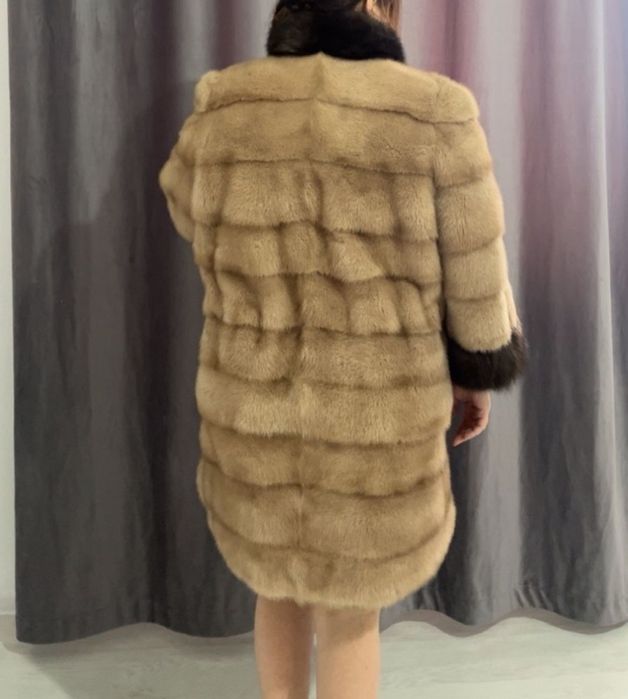 Продается норковая шуба