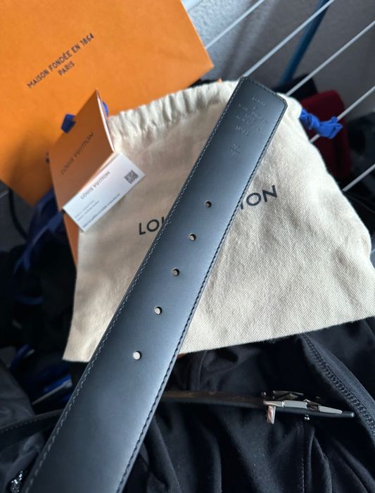 Curea Louis Vuitton originală reversibilă LV mărimea 95