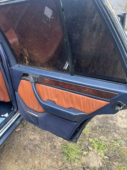 Mercedes W124 S124 на части