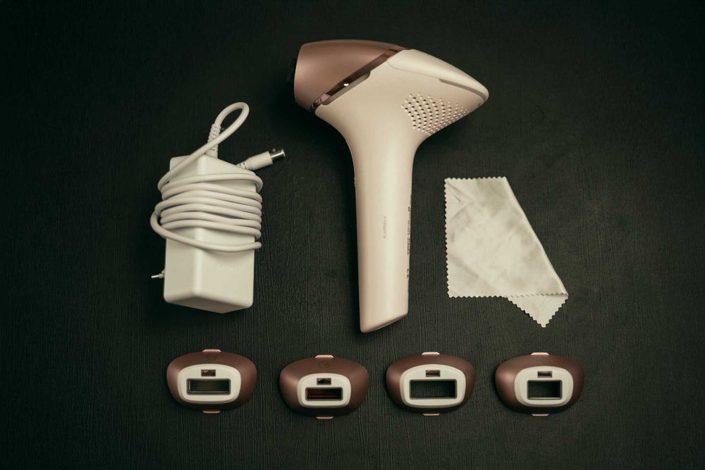 Фотоепилатор PHILIPS SERIES 9900 LUMEA