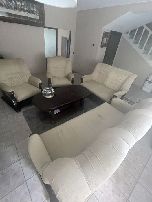 Комплект дивани с маса