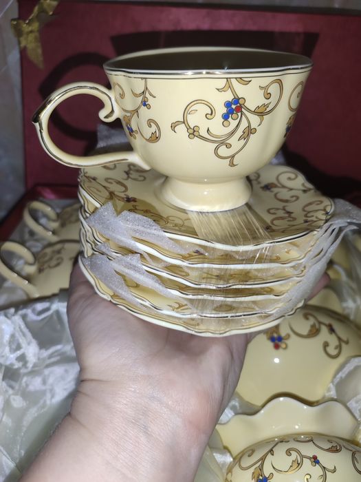 Продам чайный сервиз