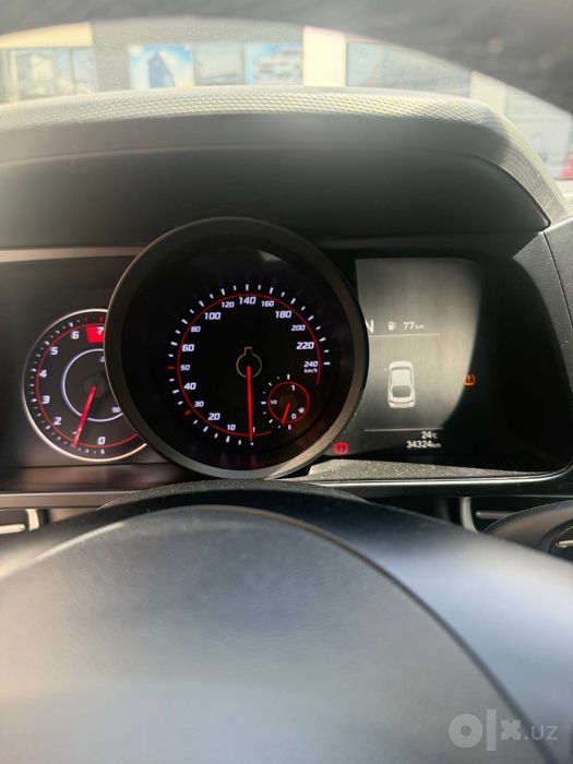 Hyundai Elantra 1.6