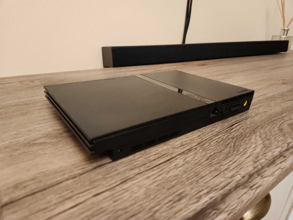 PlayStation 2 (PS2) Slim - Complet functional