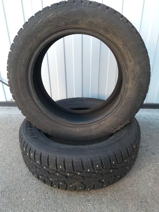 Продам шины Нокиан зимние