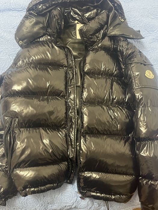 geaca M oncler purtata putin