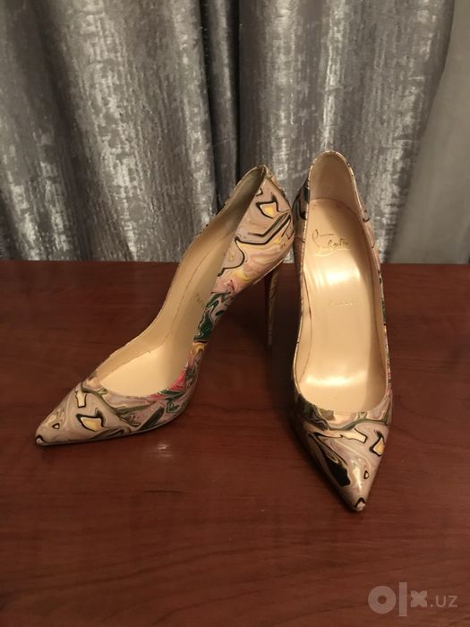 Продам туфли Christian Louboutin