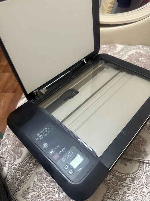 Принтер HP Deskjt ink advantage 2515