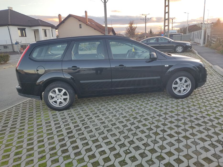 Ford Focus 2, 1.6 benzina, 204000 km