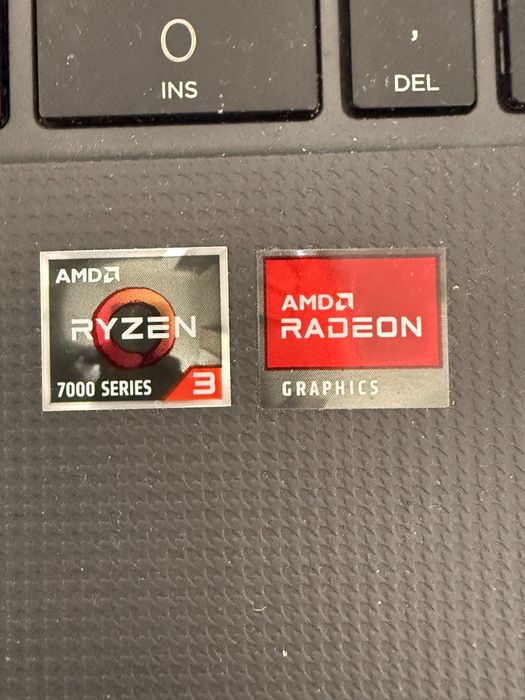 Лаптоп HP – 8GB RAM, AMD Radeon