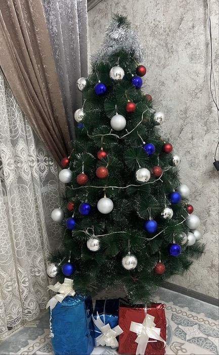 Ёлка 180сm…………….