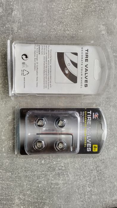 Capace valva capacele ventil antifurt decorative logo Dacia