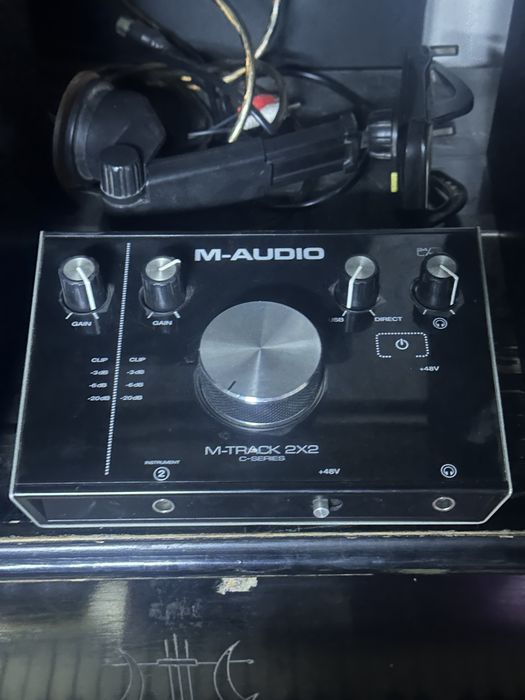 Edifer va m audio 2x2