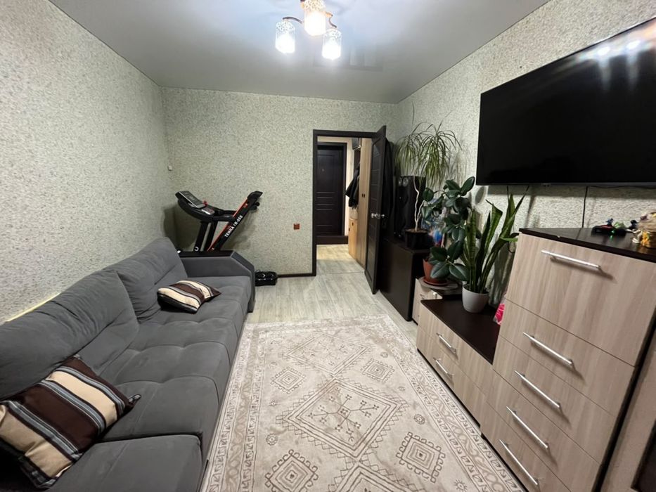 Продам 2 комнатную квартиру.