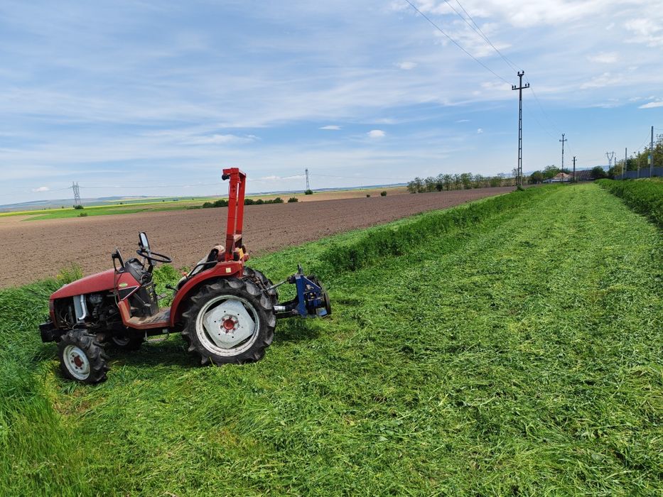 Tractor Mitsubishi mt205 schimb sau vând cu 445