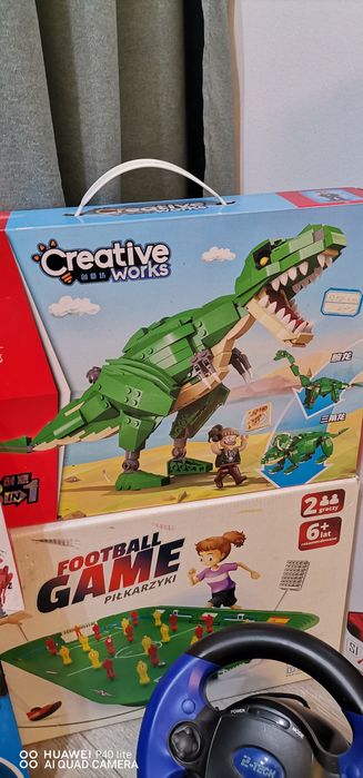 Детски играчки - Лего, джага, волан, гараж