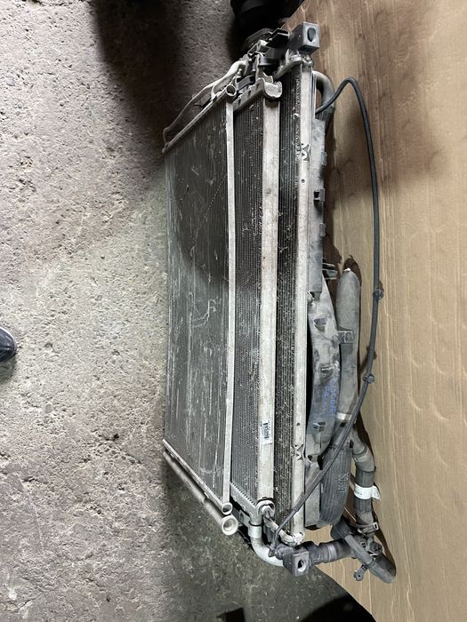 Pachet radiatoare complet Range Rover Discovery Sport Facelift 2.0 an 2019-2025