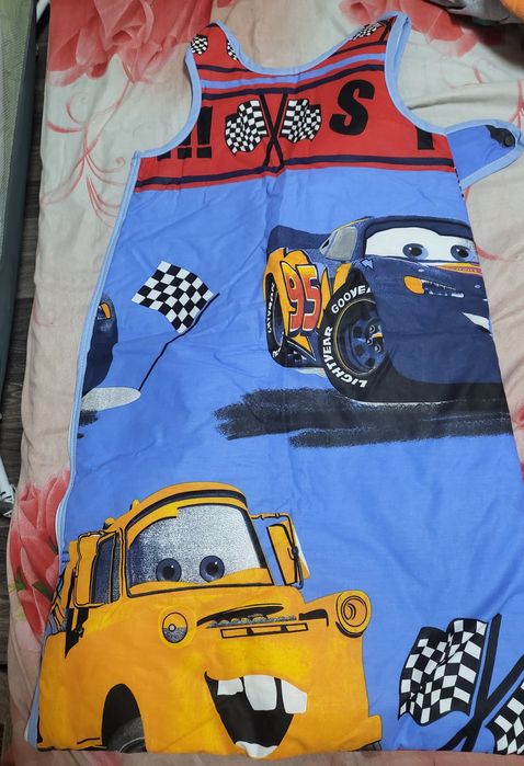 Нов,спален чувал!!