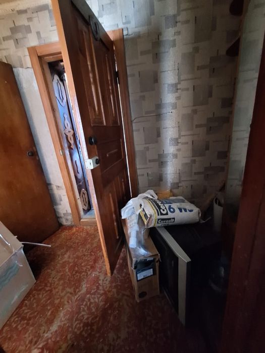 Продам 1 комн под ремонт