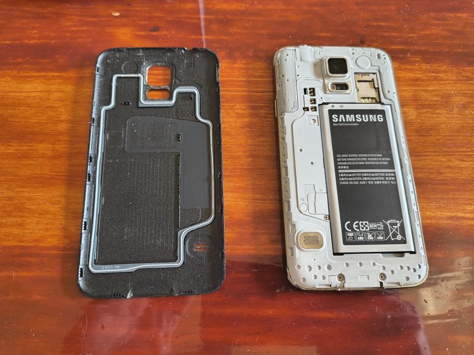 2 телефона за колекционери 20евро