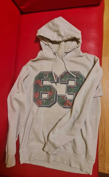 мъжки блузи всяка за 12 лв