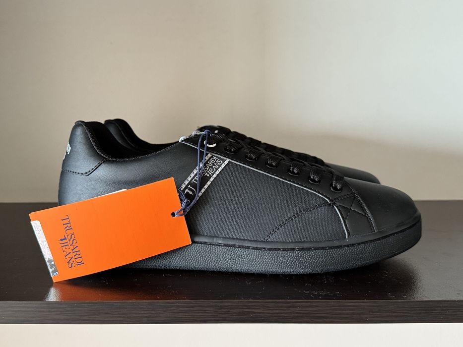 Trussardi Logo Monogram 41номер 26см Стелка Нови с Кутия