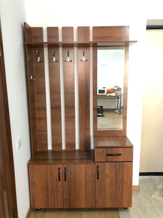 Продам прихожку в Алматы