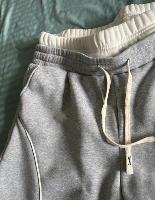 Pantaloni largi Young Street (marimea L)