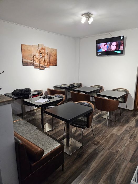 Mobilier HORECA – 16 fotolii din piele + 10 mese | Restaurant, Cafenea, Bar !PREȚURI SPECIALE LA LOT!